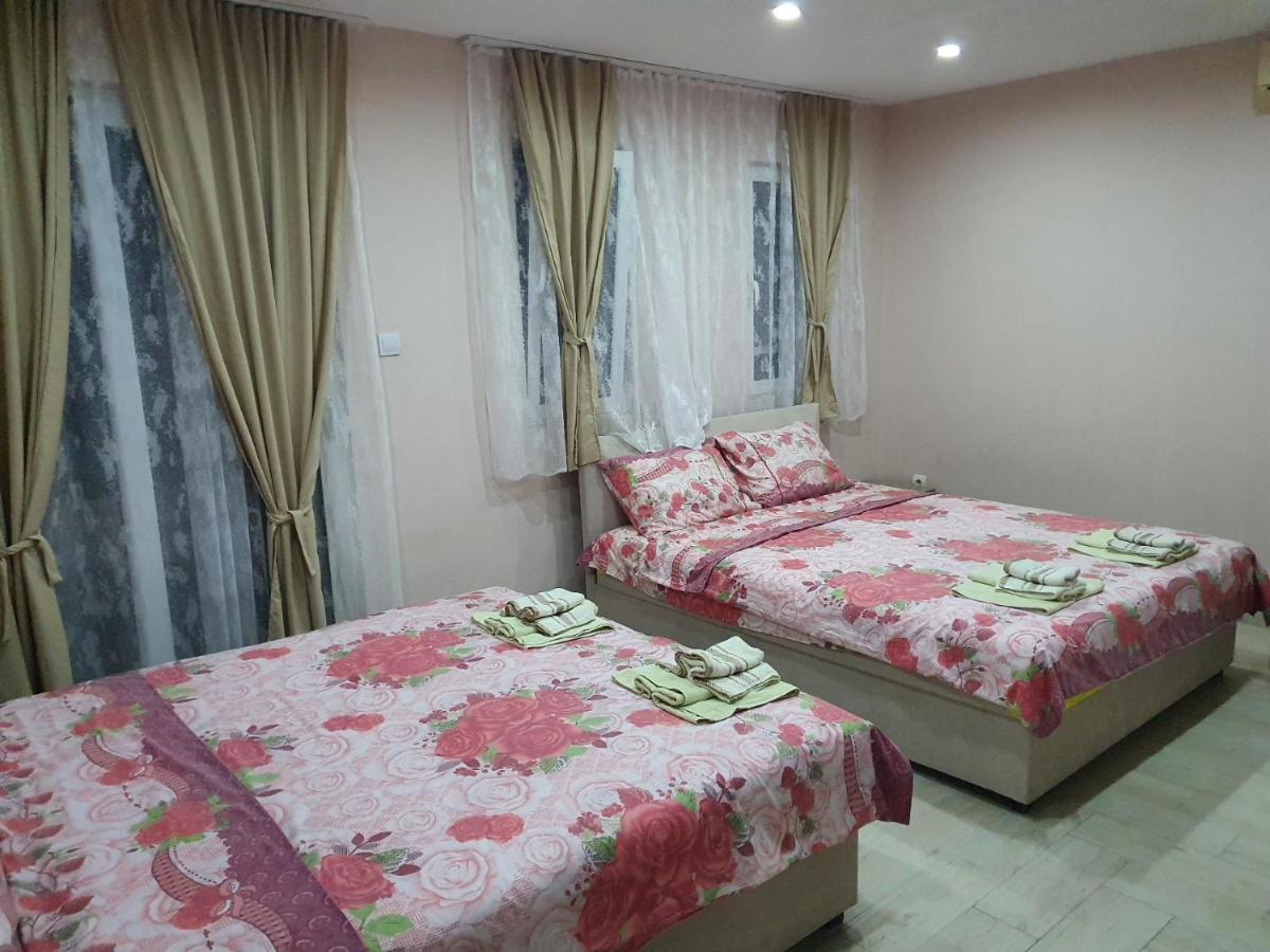 Apartments Tadic Petrovac Exterior photo