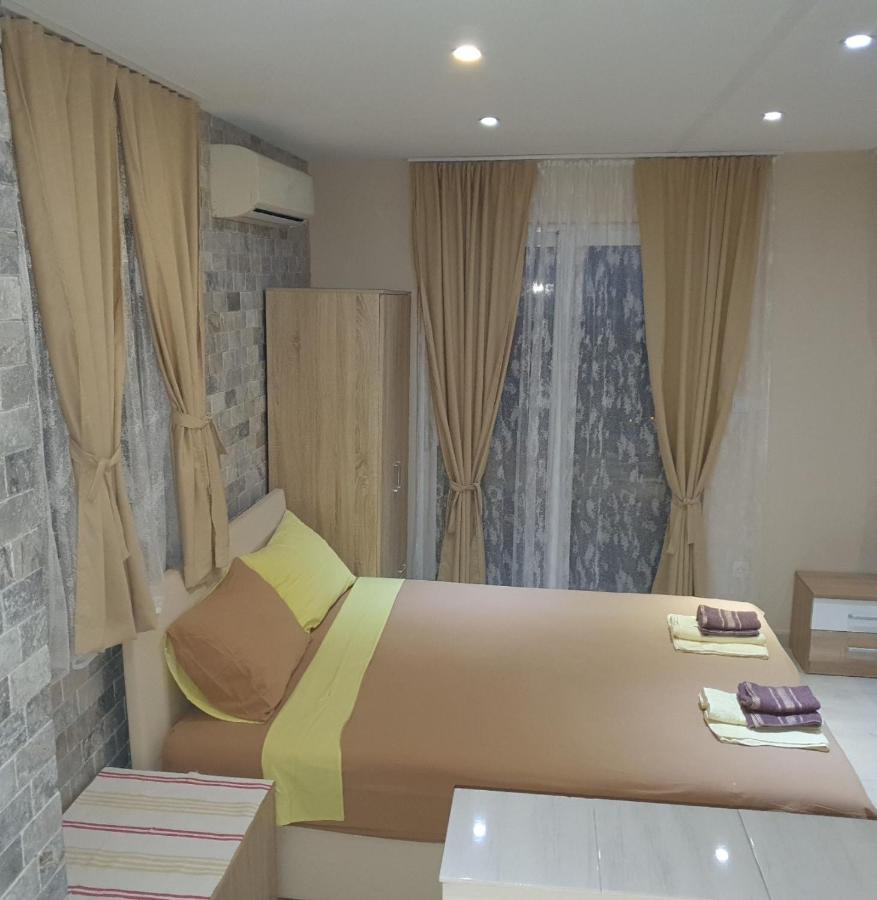 Apartments Tadic Petrovac Exterior photo