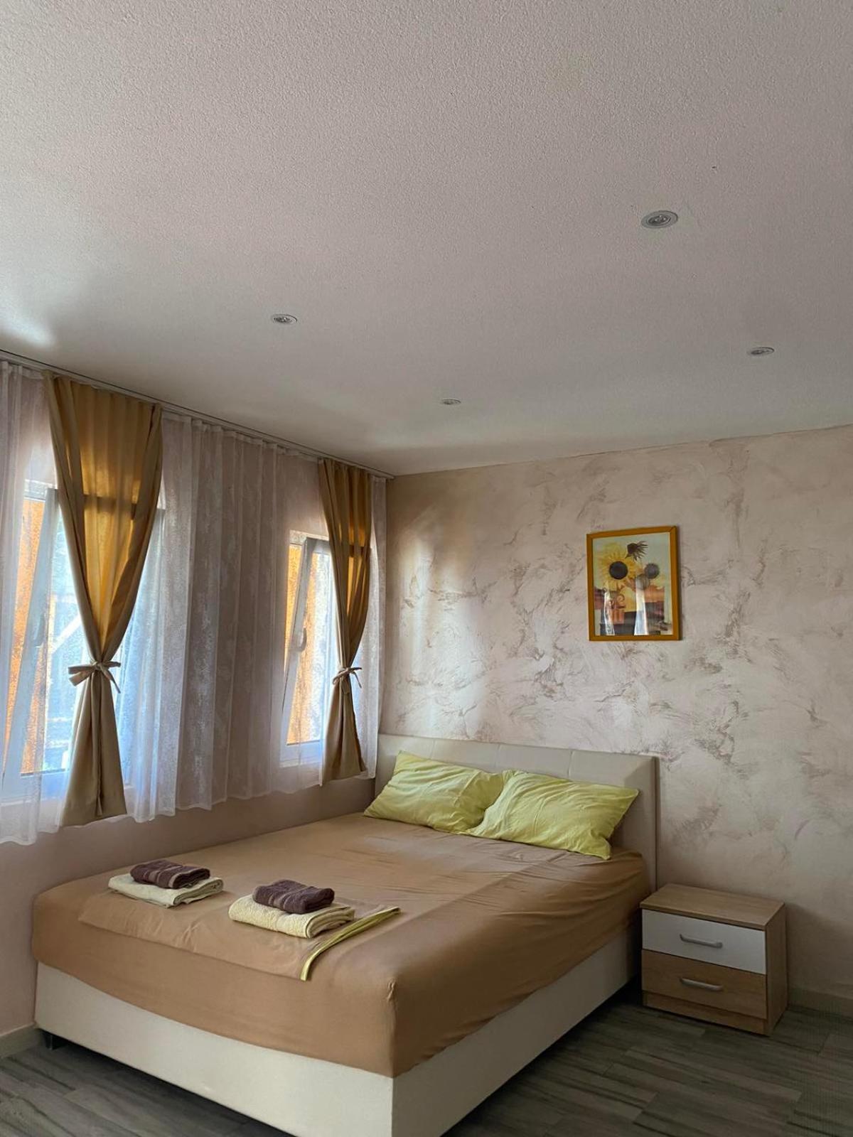 Apartments Tadic Petrovac Exterior photo
