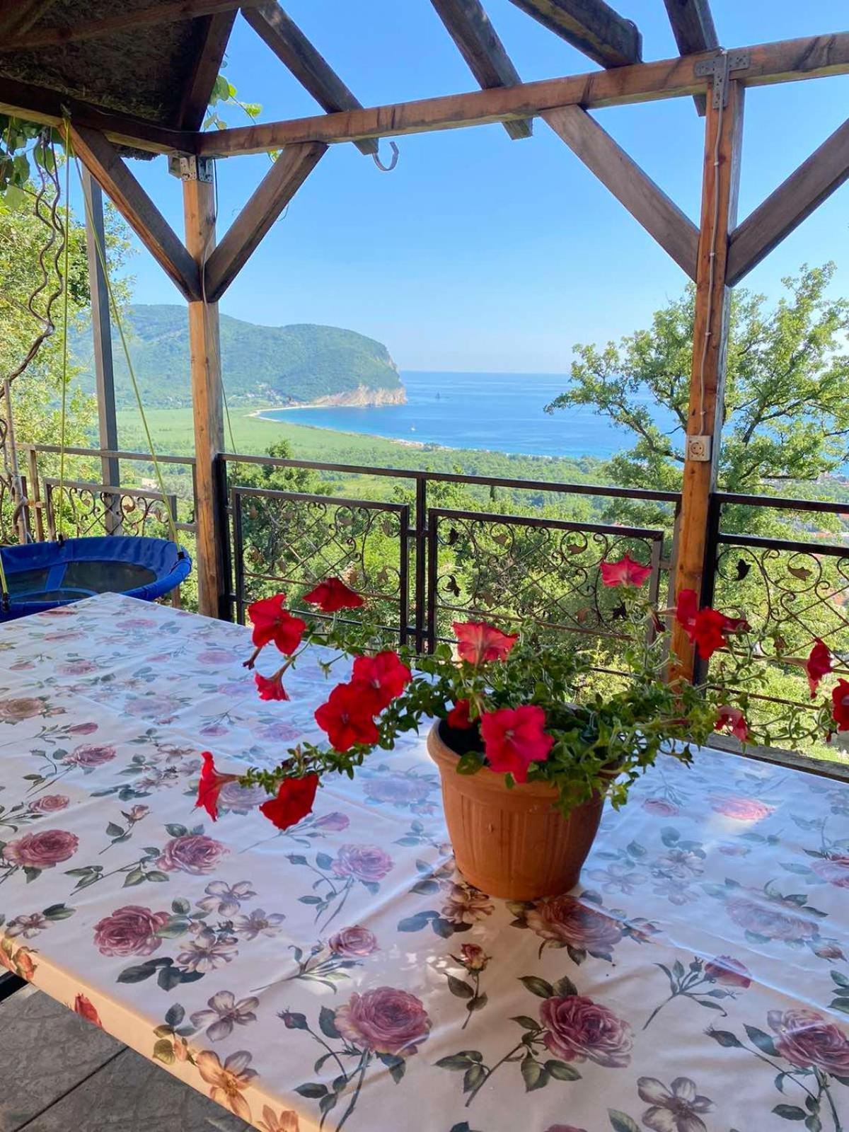 Apartments Tadic Petrovac Exterior photo