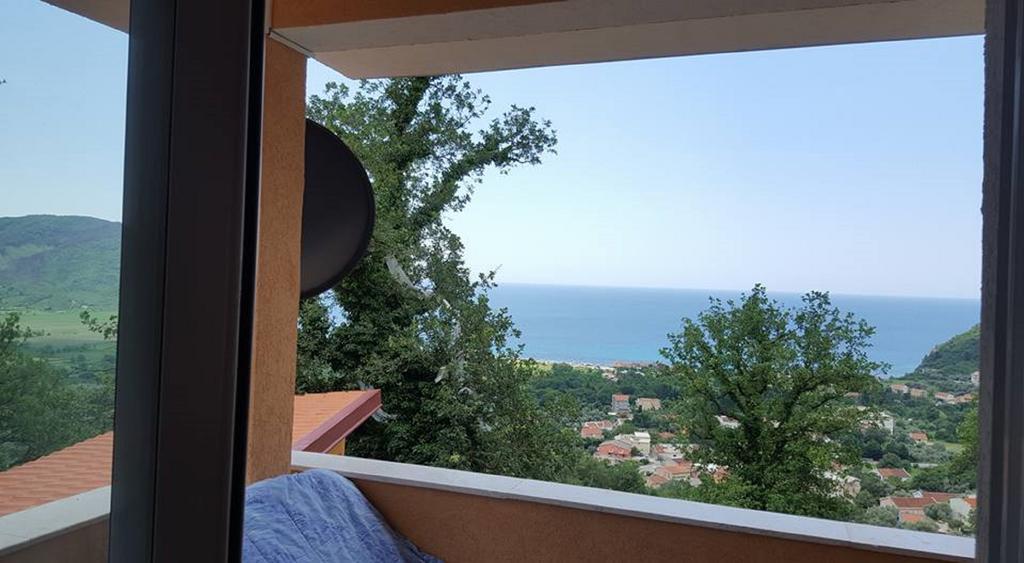 Apartments Tadic Petrovac Exterior photo